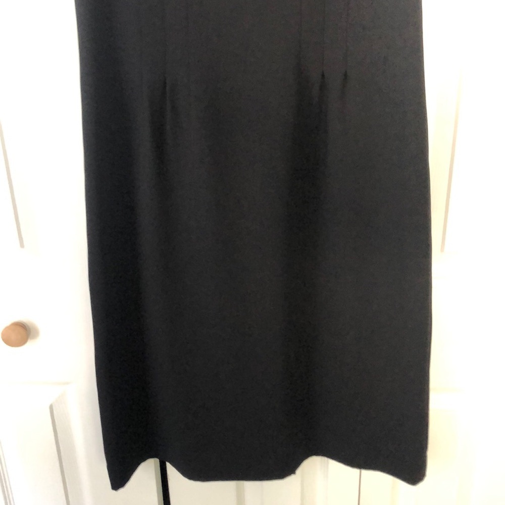 Beautiful sequined black dress - Picture 3 of 6